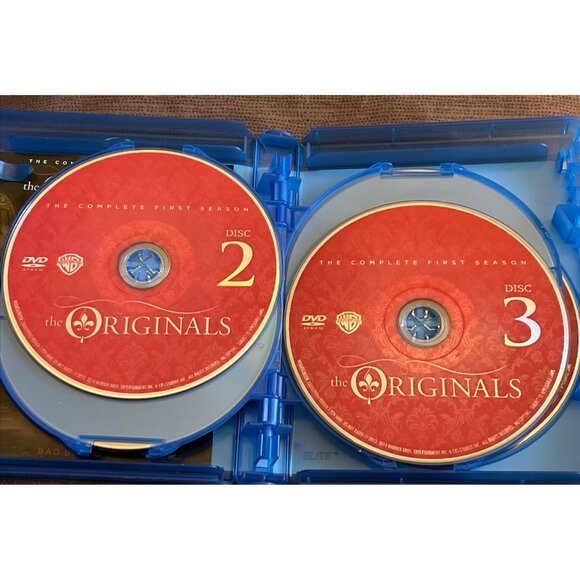 The Originals: Complete Season First Season (Blu-ray) - NO DIGITAL - Picture 11 of 14
